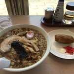 伊勢屋本店 - 料理