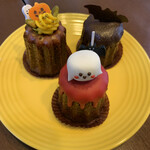 華王殿 - ハロウィンカヌレ