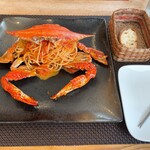 グラディート - パスタランチセット 1320円
            前菜盛り合わせ
            パスタ 渡り蟹のトマトクリーム(+300円)
            パン、ドリンク
            ドルチェ +390円