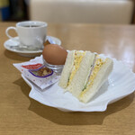 喫茶 栄 - モーニング(日替わりサンド)、コーヒー
