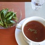 葛城Gardenカフェ - サラダと本日のスープ（この日はミネストローネスープでした）