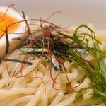 洛二神 - 魚濃（うおこい）つけ麺