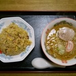 つるや食堂 - 