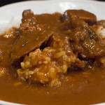 カルダモン． - １）和牛厚切りカレー（９５０円）