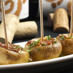 スペインバルエルソル - 新登場！ﾏｯｼｭﾙｰﾑと生ﾊﾑのｵｰﾌﾞﾝ焼き