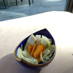 Hotel Zao Metsu - お手製ピクルスとお豆腐