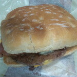 マクドナルド - チャバタがひび割れてる