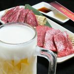 みんなの焼肉 - キリン一番搾り生ビールは冷たく凍らせたジョッキで乾杯できます！