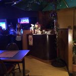 Asian Bar Ruida - 内観　蒼い照明がオシャレです