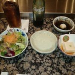 雪月花 - サラダと前菜の胡麻豆腐。