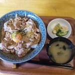 Hanamaru Dining - スタ丼（みそ汁・お新香付）