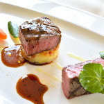 Kingswell - 黒毛和牛ランプ肉のステーキ トリフ風味のマデラソース