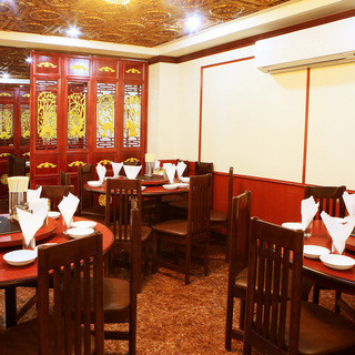 【個室】30名様から40名様までの円卓宴会場