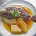 瀬戸内目板カレイの煮付け