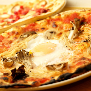 "Customize to Your Liking with Choose-Your-Own Toppings"