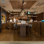 ロサンジェルス バルコニー テラスレストラン＆ムーンバー - 