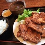 Kama Han - 若鶏の唐揚げ定食
