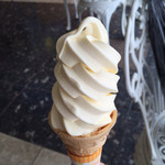 カフェ・ル・ポール - スーパーバニラソフトクリーム