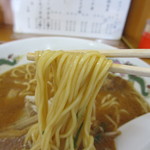 天徳 - 細めのストレート麺