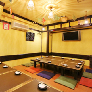 15名以上で貸切りOK！スポーツ観戦も可能な座敷