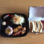 Tonkatsu Hamakatsu Saga Yamato Ten - キッズ弁当とヒレカツサンド！
      美味しかったです。