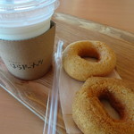 Hara Donuts Kariya Highway Oashis Ten - モーニングセット(420円)(はらドーナツ+きなこ+あいぼくミルク)(手前がきなこ)