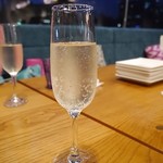 カフェラウンジ コロン - 