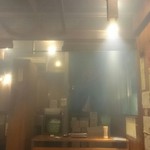ホルモン酒場 おんどる - 煙もくもくで曇ってます