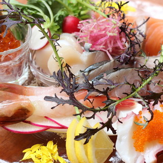 新鮮な魚介が持つ『うまみ』を存分に味わってください♪