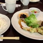 椛琳 - ハンバーグランチ 972円