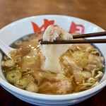 ワンタンメンの満月 - 