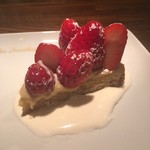 ムコクセキ フード アンド バー エトワール - 紅ほっぺのタルト