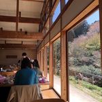 大正屋 椎葉山荘 - 自然を見ながらの食事は癒されます