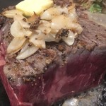 鉄板 塊ステーキ 楽笑 - ３人分…480ｇです(^_^)/