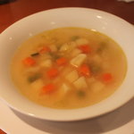 DEPART BR - デパールランチコースのスープ。野菜が沢山で美味しい。