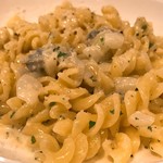 セソンローゼ イタリアワイン イタリア郷土料理 - ゴルゴンゾーラのフジッリ アップ