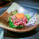 万両 - ☆レアステーキ ユッケ風味 982円