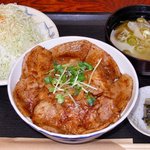 焼肉たてがみ - 料理写真:豚丼　並盛ランチセット９5０円　