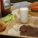 ヨコスカシェル - よこすか海軍カレープレート