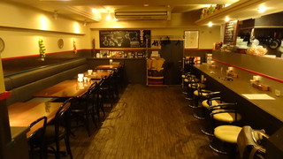 El Calvo - 店内全体