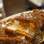 エンジェルズ - カツの下には野菜炒め