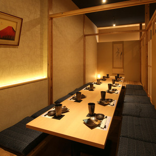 【◇個室多数◇】奥深い和の情緒を体感できるモダンな空間