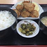 前沢サービスエリア（下り線）スナックコーナー - 鶏唐揚げ定食 570円