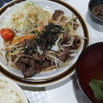 Onokoro Shokudo Awajishima - 日替わりの牛肉野菜炒め