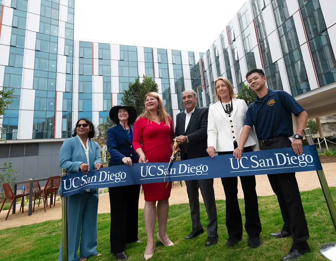 Speakers at the ribbon cutting event. 