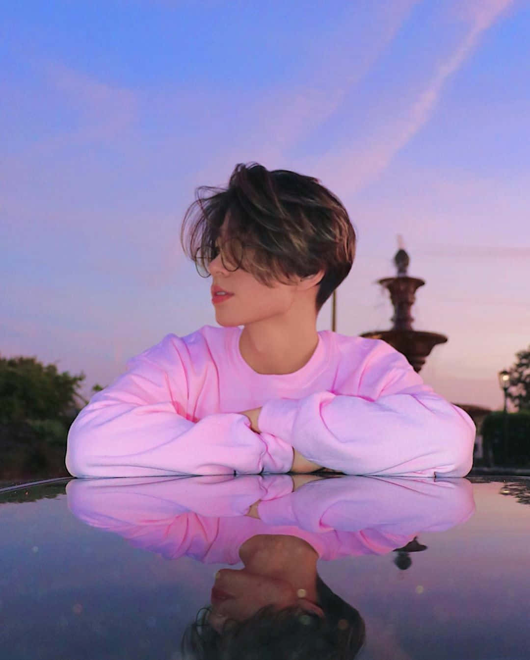 Tenåringsgutt Estetisk Rosa Genser Bakgrunnsbildet