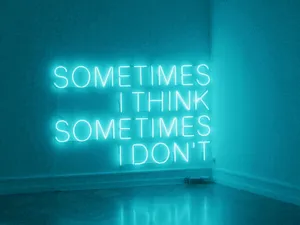 Cyanled Väggskylt Wallpaper