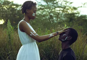 Kærlighedsudtryk og bemalet kropsbillede Wallpaper