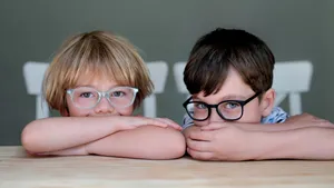 Anak Myopic Di Lanskap Wallpaper