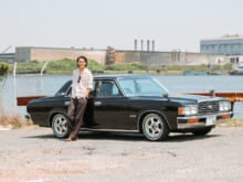憧れの「トヨタ クラウンセダン」は、40年以上前の高級車。やんちゃに今っぽく乗りこなす!【俺たちの“ノリモノ”語り!/Vol.21・TOYOTA CROWN SEDAN①】